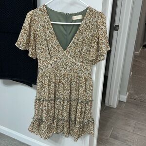 Alter’d state ruffle floral dress size small